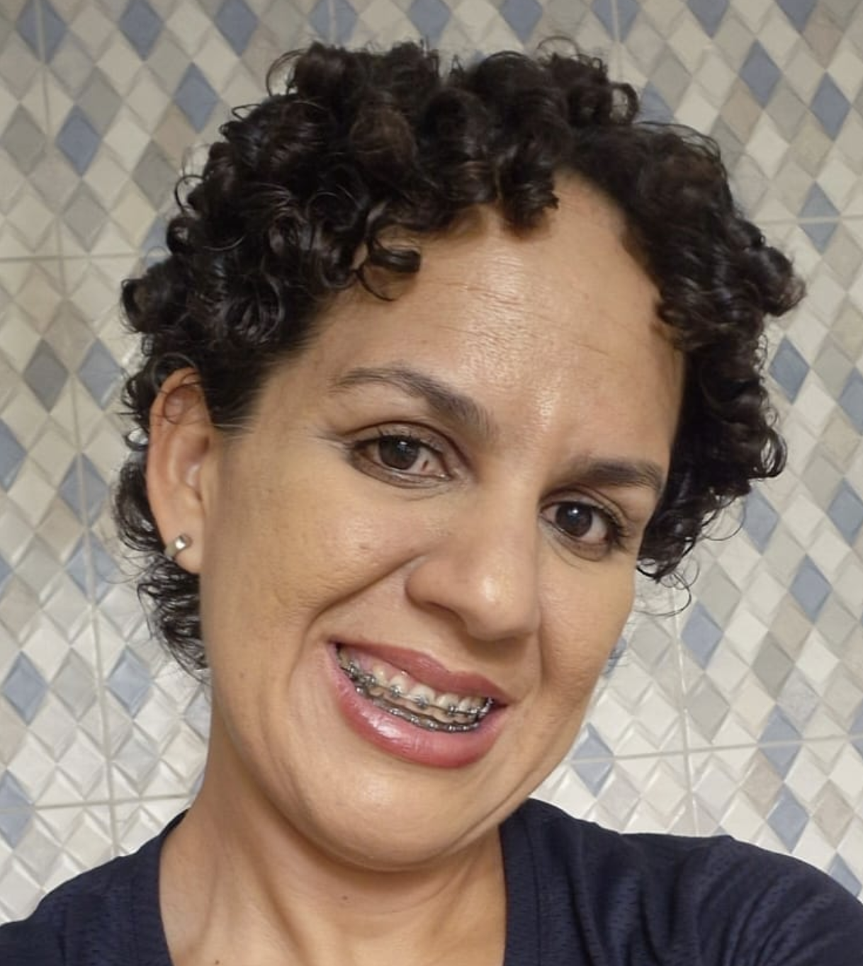 Else Caroline Pedrosa de Araújo, Esp.